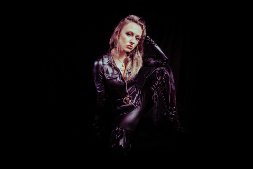 Exclusive Interview with Top Role-Play Creator, Saskia Rivers